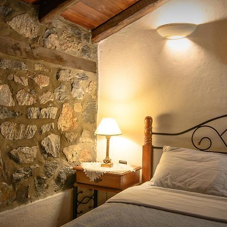 Metohi Inn Палеос Агиос Атанасиос Екстериор снимка