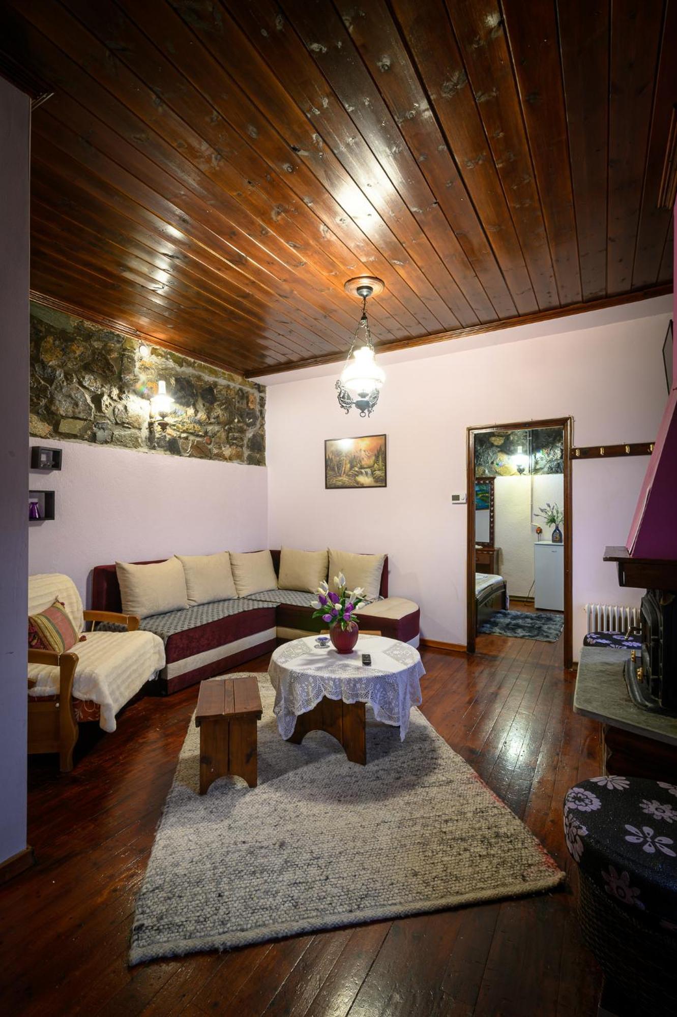 Metohi Inn Палеос Агиос Атанасиос Екстериор снимка